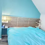 Pensión Genets Bleus 3*