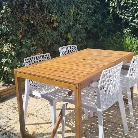 Genets Bleus : Ocean Et Commodites A Pied 3*